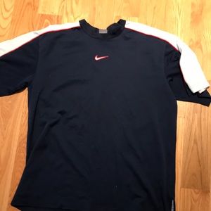 Men’s Vintage Nike top